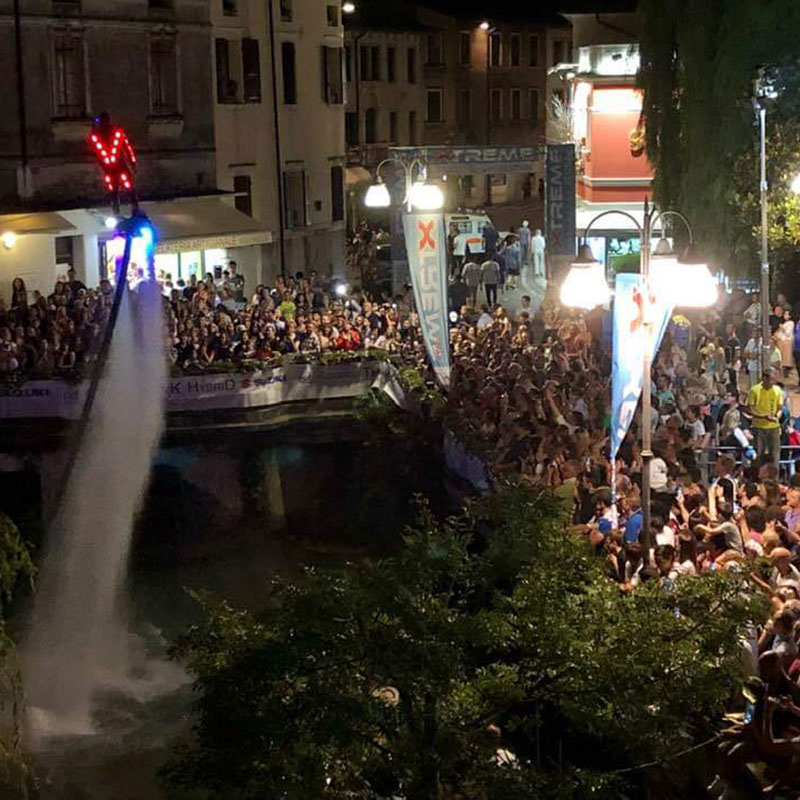 Spettacoli diurni e notturni